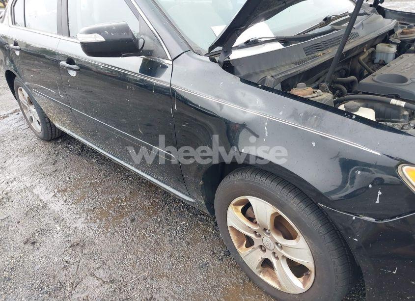 Photo 16 of 2009 Kia Optima LX (VIN KNAGE228X95314637)