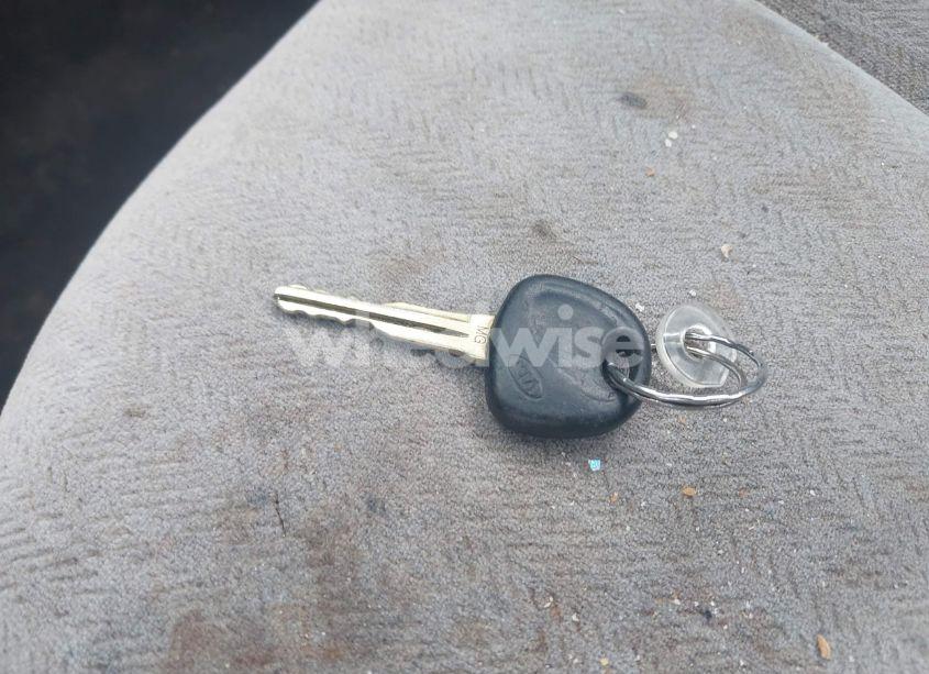 Photo 11 of 2010 Kia Optima LX (VIN KNAGG4A84A5370312)