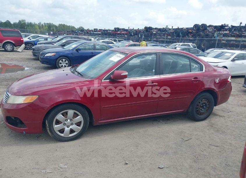 Photo 14 of 2010 Kia Optima LX (VIN KNAGG4A84A5370312)