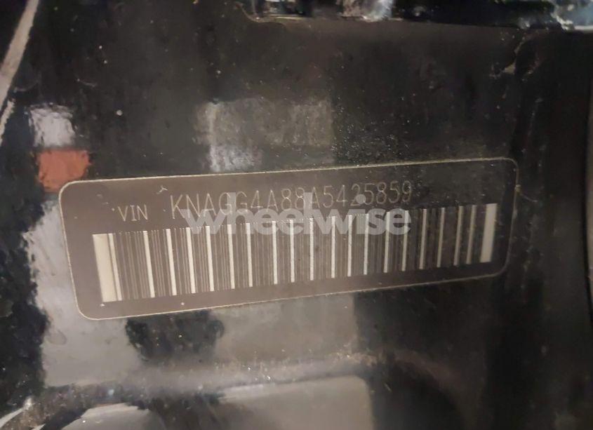 Photo 17 of 2010 Kia Optima LX (VIN KNAGG4A88A5425859)