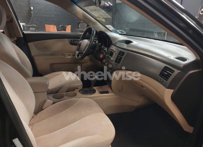 Photo 5 of 2010 Kia Optima LX (VIN KNAGG4A88A5425859)