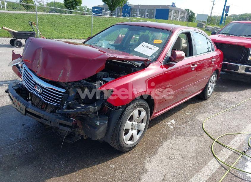 Photo 2 of 2010 Kia Optima LX (VIN KNAGG4A88A5435095)