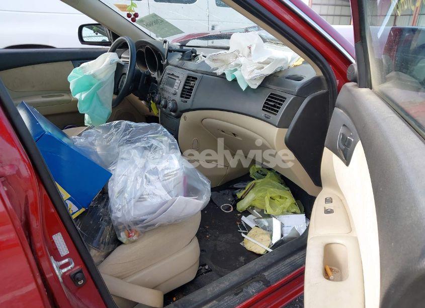 Photo 5 of 2010 Kia Optima LX (VIN KNAGG4A88A5435095)