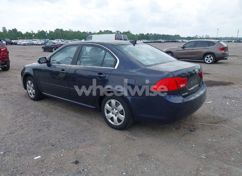 Photo 3 of 2010 Kia Optima LX (VIN KNAGG4A89A5400338)