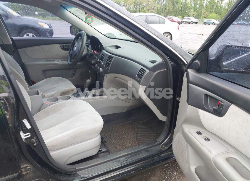 Photo 5 of 2010 Kia Optima LX (VIN KNAGG4A8XA5415091)