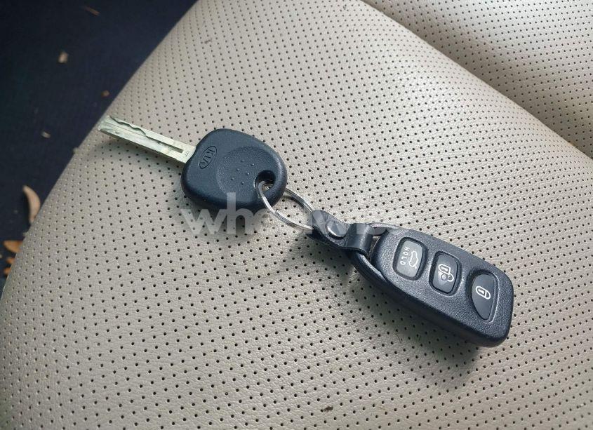 Photo 11 of 2010 Kia Optima EX (VIN KNAGH4A80A5406252)