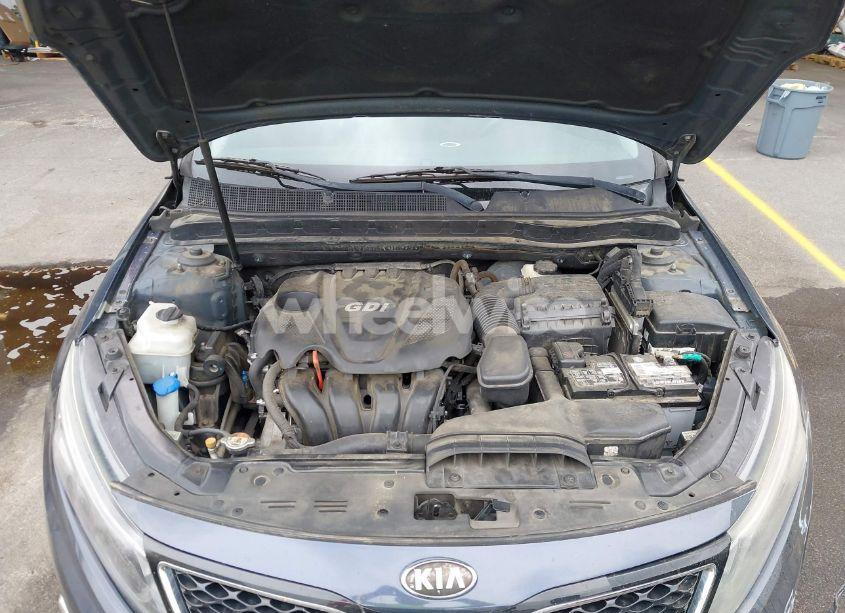 Photo 10 of 2015 Kia Optima LX (VIN KNAGM4A70F5543976)