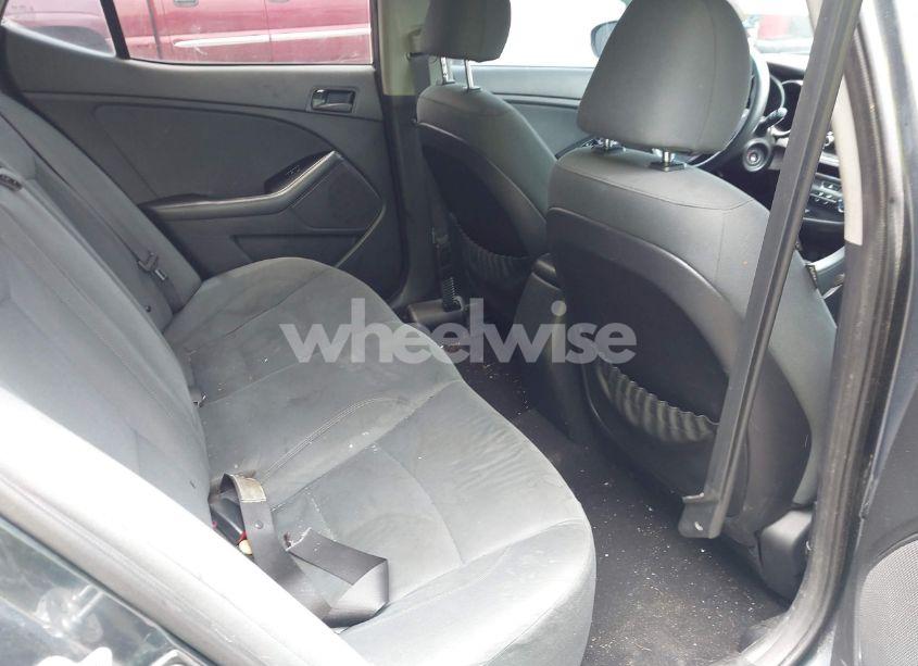 Photo 8 of 2015 Kia Optima LX (VIN KNAGM4A70F5543976)