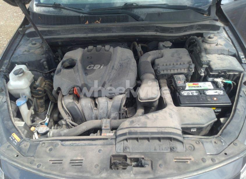 Photo 10 of 2015 Kia Optima LX (VIN KNAGM4A70F5622628)