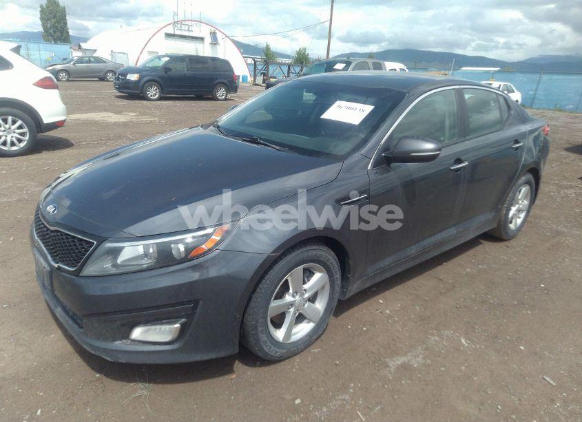 Photo 2 of 2015 Kia Optima LX (VIN KNAGM4A70F5622628)