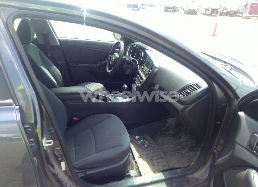 Photo 5 of 2015 Kia Optima LX (VIN KNAGM4A70F5622628)