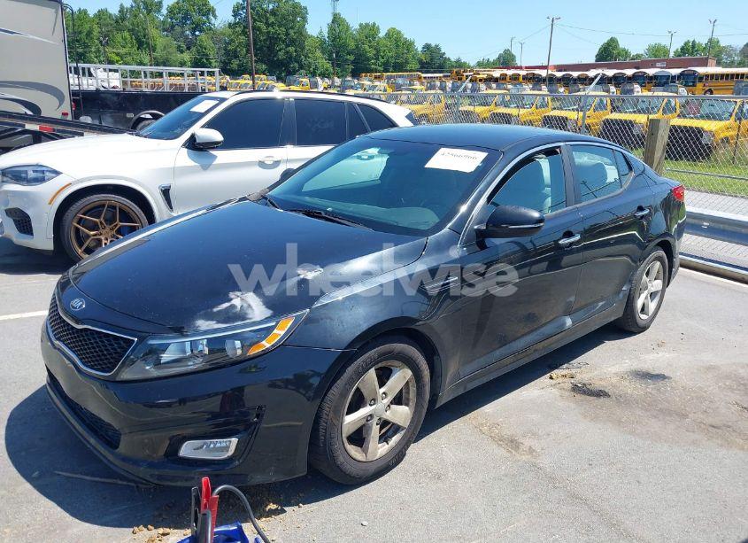 Photo 2 of 2015 Kia Optima LX (VIN KNAGM4A70F5653393)
