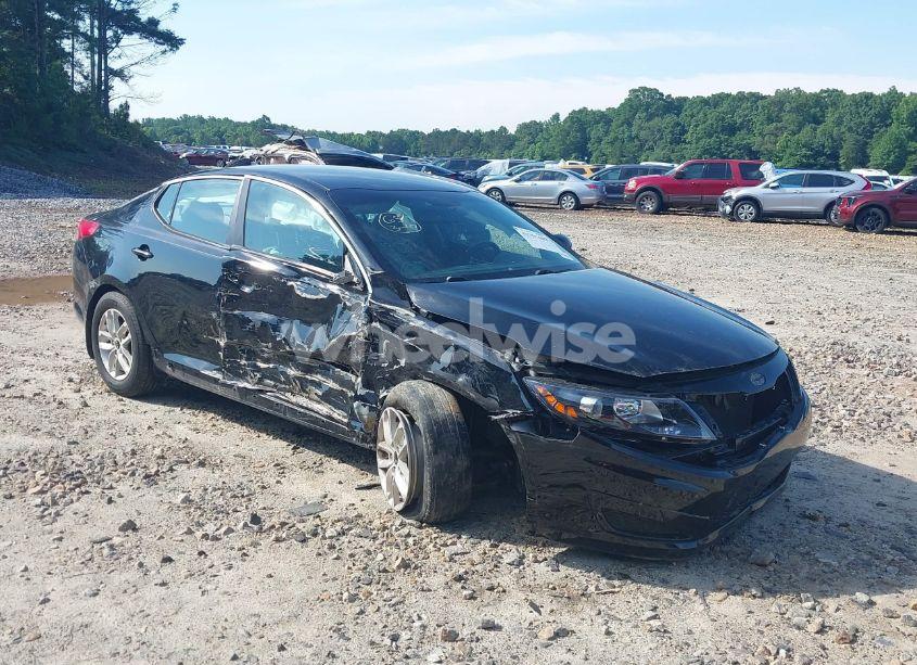 2011 Kia Optima LX (VIN KNAGM4A71B5123220) main photo