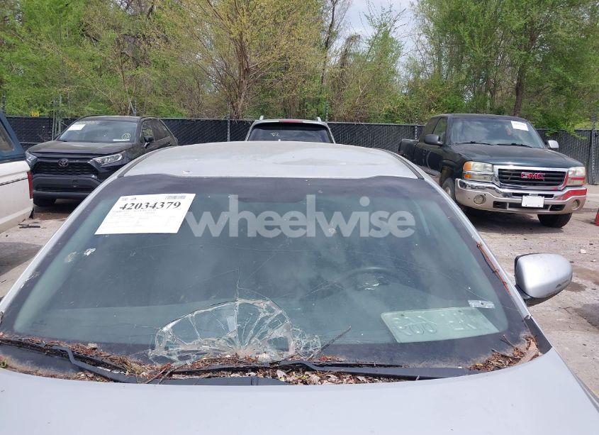 Photo 6 of 2011 Kia Optima LX (VIN KNAGM4A71B5149283)