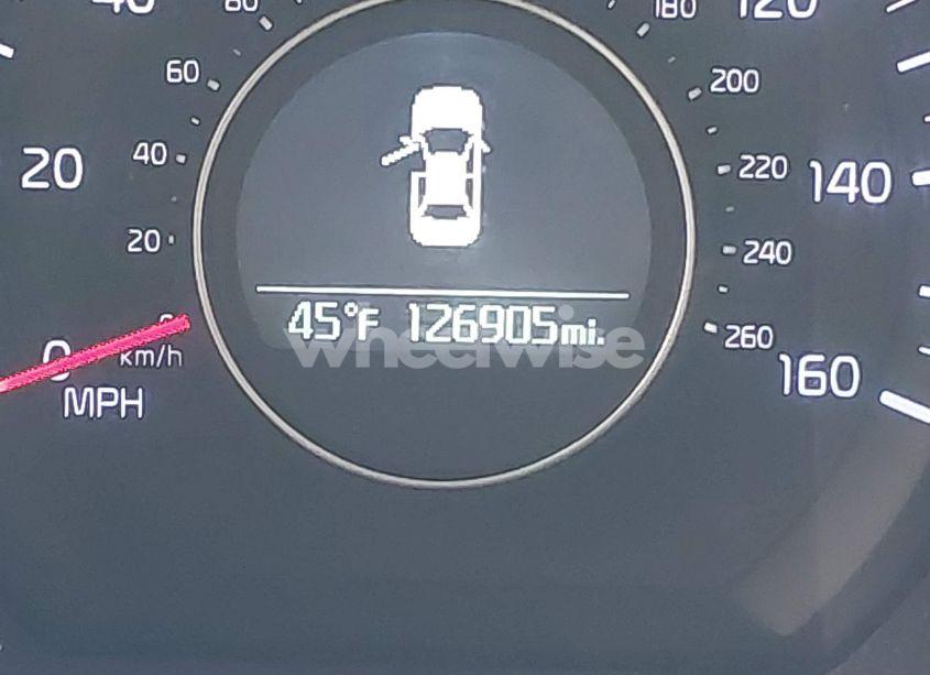 Photo 12 of 2015 Kia Optima LX (VIN KNAGM4A71F5552363)