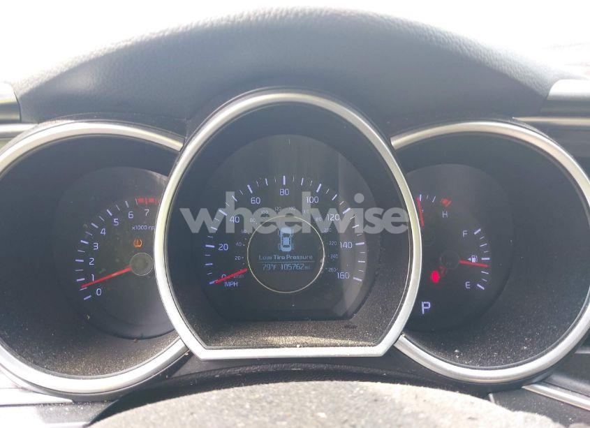 Photo 7 of 2015 Kia Optima LX (VIN KNAGM4A71F5613288)