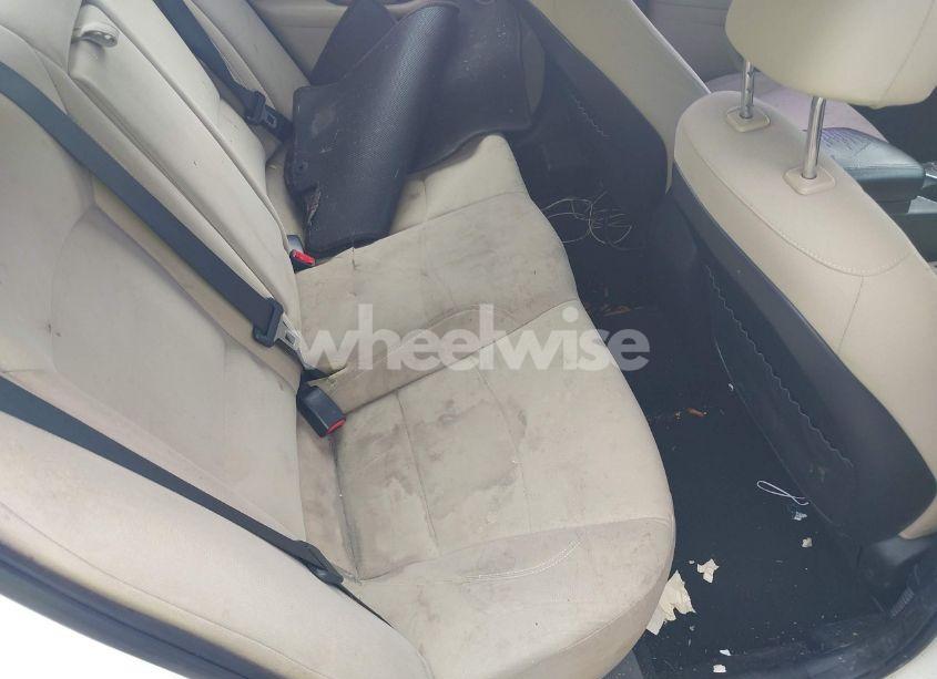 Photo 8 of 2015 Kia Optima LX (VIN KNAGM4A71F5613288)