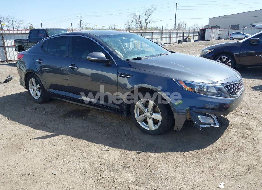 2015 Kia Optima LX (VIN KNAGM4A71F5636196) main photo