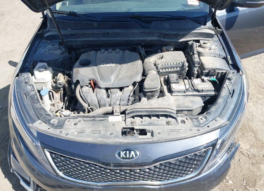 Photo 10 of 2015 Kia Optima LX (VIN KNAGM4A71F5636196)