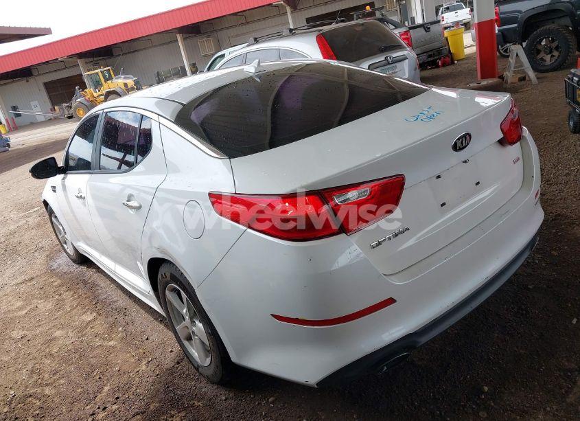 Photo 3 of 2015 Kia Optima LX (VIN KNAGM4A71F5663432)