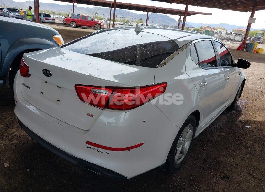 Photo 4 of 2015 Kia Optima LX (VIN KNAGM4A71F5663432)