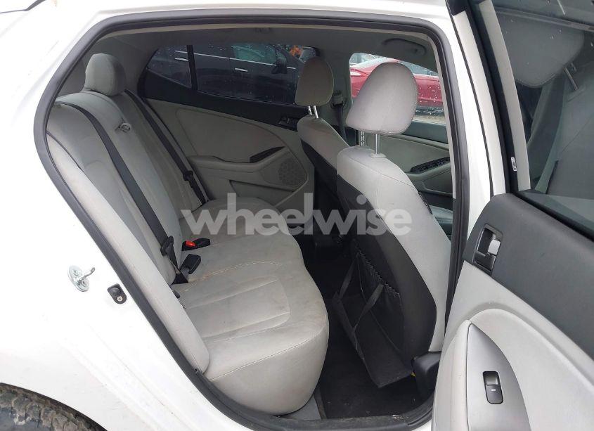 Photo 8 of 2011 Kia Optima LX (VIN KNAGM4A72B5092737)