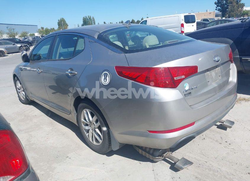 Photo 3 of 2013 Kia Optima LX (VIN KNAGM4A72D5399117)
