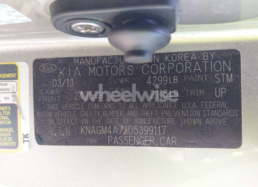 Photo 9 of 2013 Kia Optima LX (VIN KNAGM4A72D5399117)