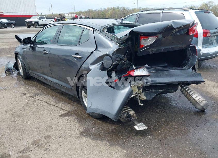 Photo 3 of 2015 Kia Optima LX (VIN KNAGM4A72F5623554)