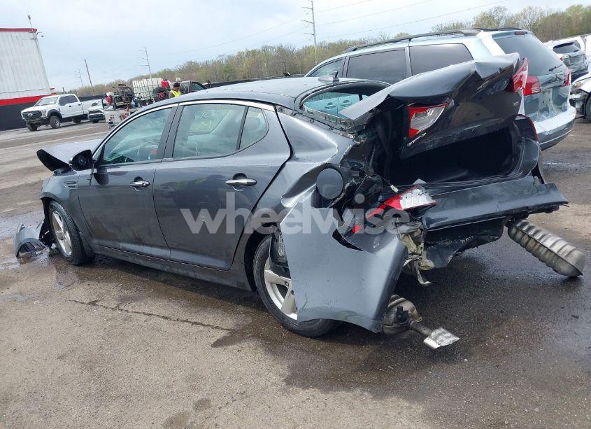 Photo 6 of 2015 Kia Optima LX (VIN KNAGM4A72F5623554)