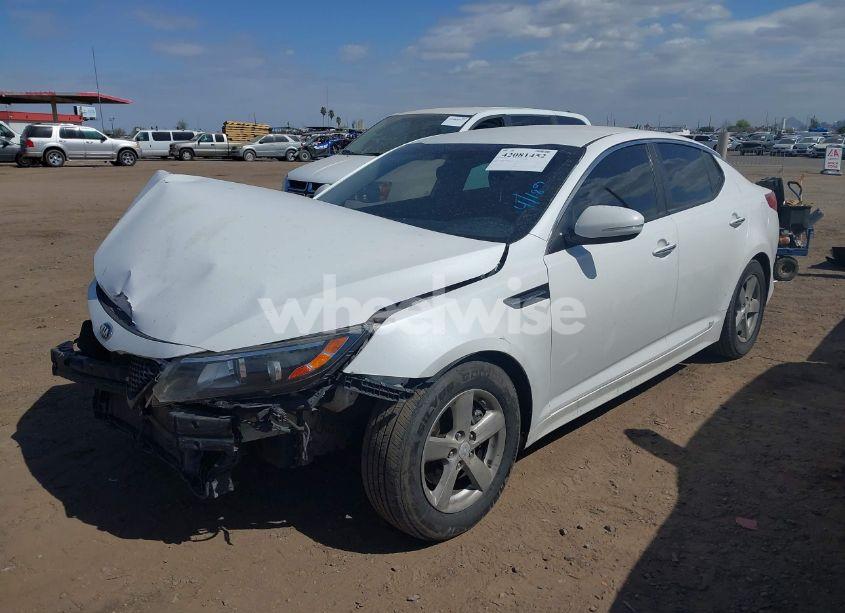 Photo 2 of 2015 Kia Optima LX (VIN KNAGM4A72F5649474)