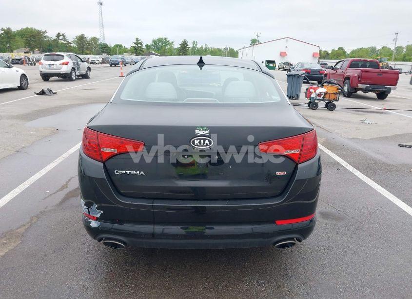 Photo 16 of 2011 Kia Optima LX (VIN KNAGM4A73B5108735)