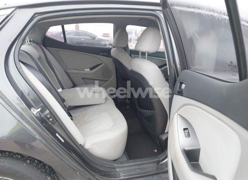 Photo 8 of 2011 Kia Optima LX (VIN KNAGM4A73B5111053)