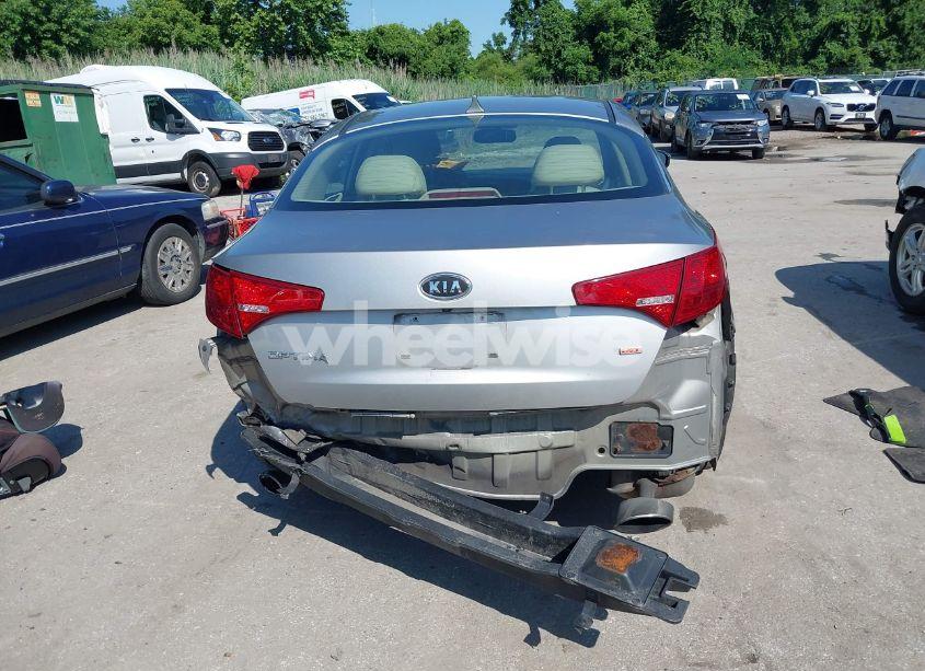 Photo 17 of 2011 Kia Optima LX (VIN KNAGM4A73B5129715)