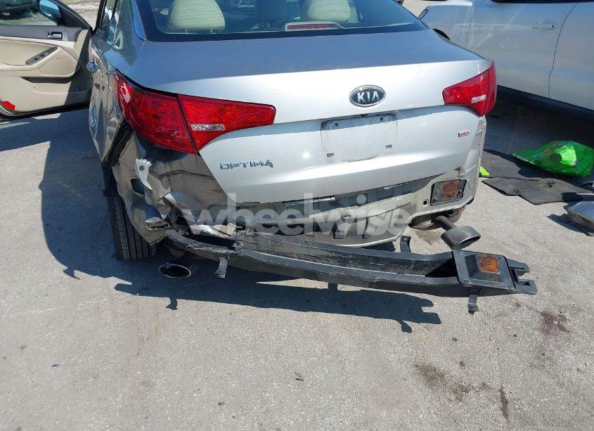 Photo 6 of 2011 Kia Optima LX (VIN KNAGM4A73B5129715)