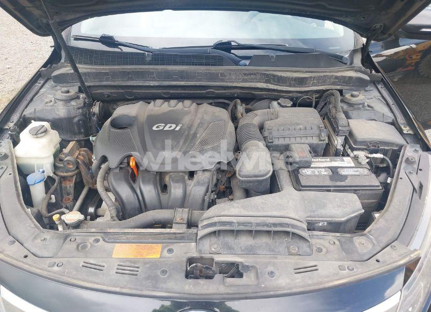 Photo 10 of 2012 Kia Optima LX (VIN KNAGM4A73C5287487)