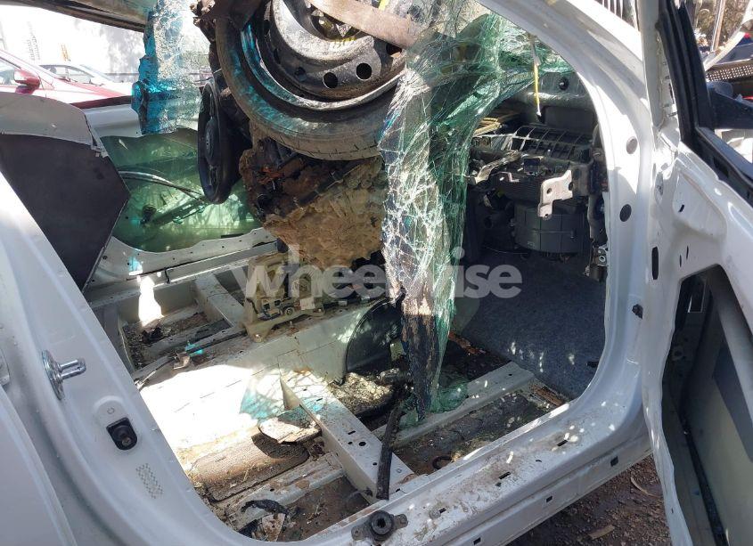 Photo 5 of 2015 Kia Optima LX (VIN KNAGM4A73F5546709)