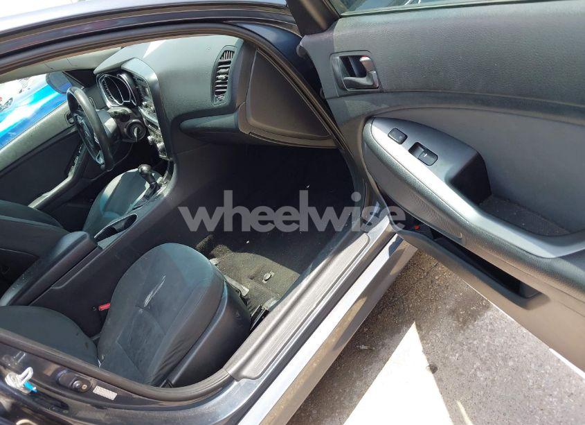 Photo 5 of 2015 Kia Optima LX (VIN KNAGM4A73F5601577)