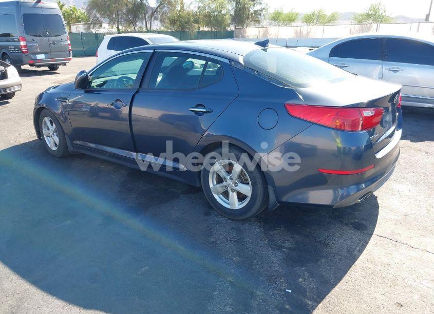 Photo 3 of 2015 Kia Optima LX (VIN KNAGM4A73F5605256)
