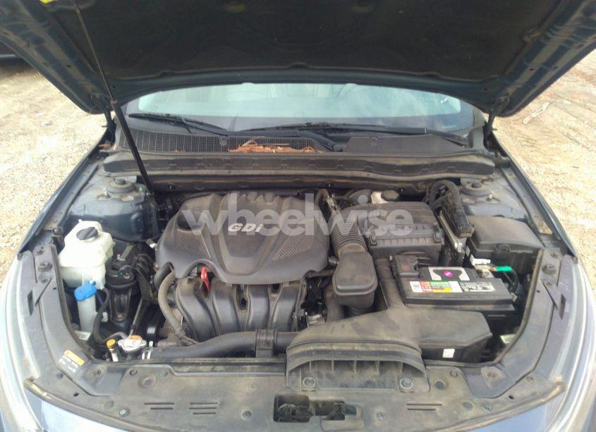 Photo 10 of 2015 Kia Optima LX (VIN KNAGM4A73F5611218)