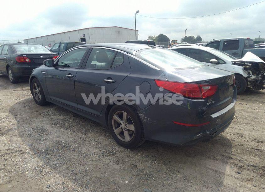 Photo 3 of 2015 Kia Optima LX (VIN KNAGM4A73F5611218)