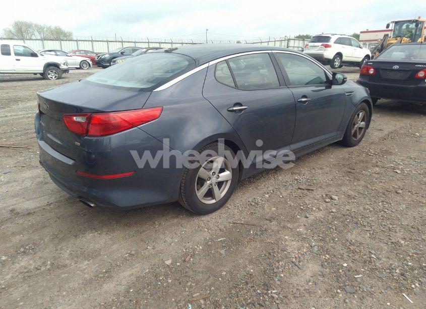 Photo 4 of 2015 Kia Optima LX (VIN KNAGM4A73F5611218)
