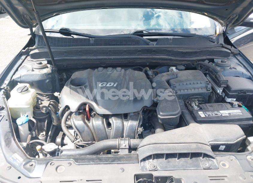 Photo 10 of 2015 Kia Optima LX (VIN KNAGM4A73F5613986)