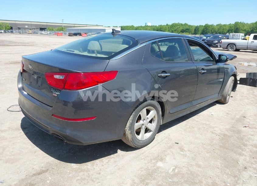 Photo 4 of 2015 Kia Optima LX (VIN KNAGM4A73F5642758)