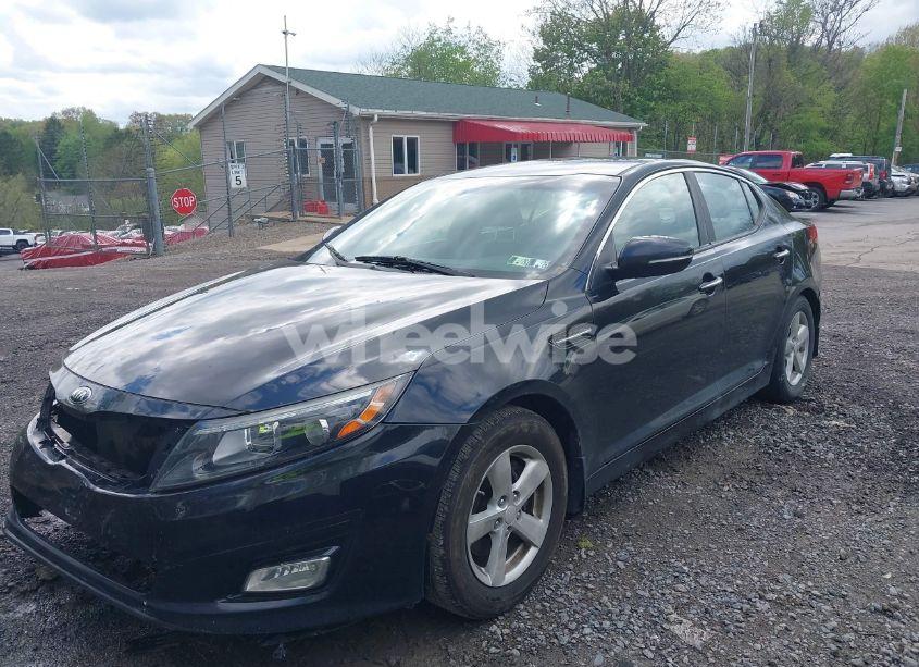 Photo 2 of 2015 Kia Optima LX (VIN KNAGM4A73F5651590)