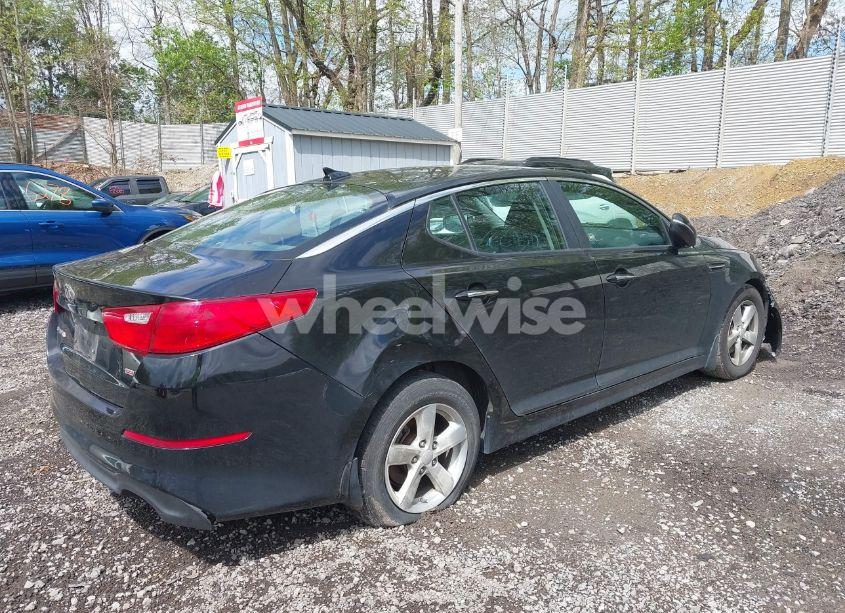 Photo 4 of 2015 Kia Optima LX (VIN KNAGM4A73F5651590)
