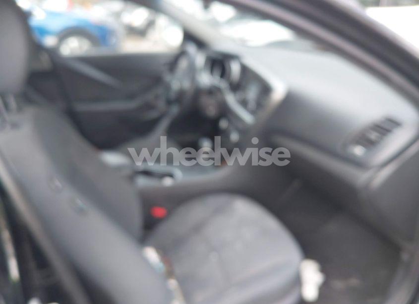 Photo 5 of 2015 Kia Optima LX (VIN KNAGM4A73F5651590)