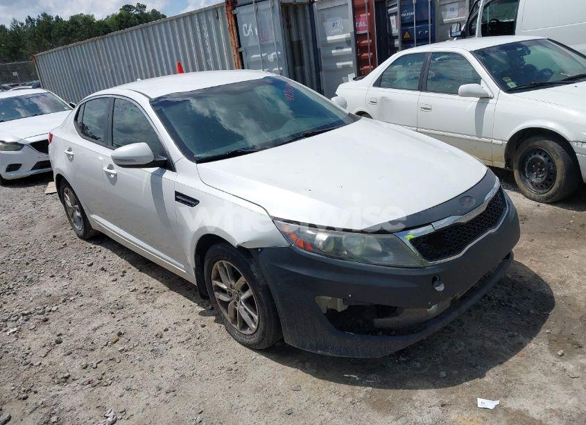 2011 Kia Optima LX (VIN KNAGM4A74B5155613) main photo