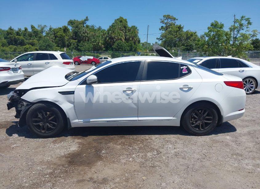 Photo 14 of 2012 Kia Optima LX (VIN KNAGM4A74C5277261)