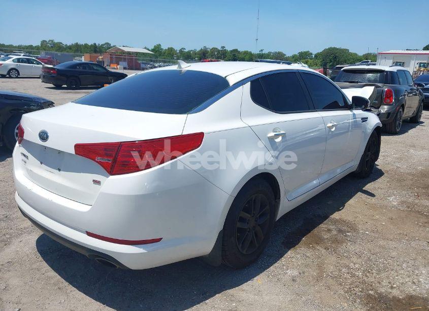 Photo 4 of 2012 Kia Optima LX (VIN KNAGM4A74C5277261)